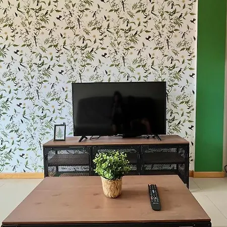 Verde, Amplio Apartamento En Appartement *